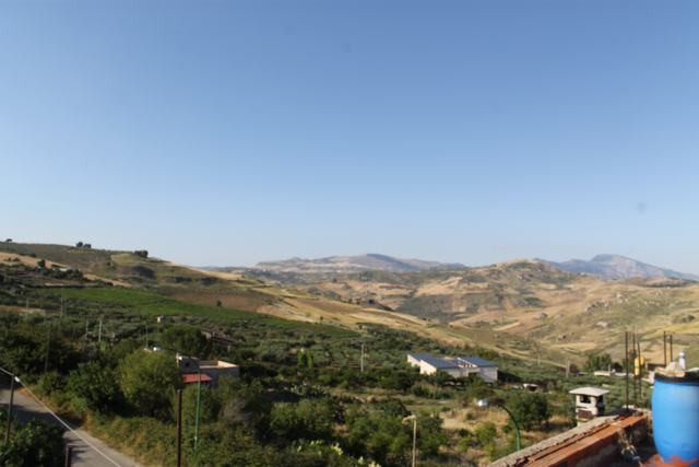 PALAZZINA CON TERRENO MATTEO – CDA CICCIONE