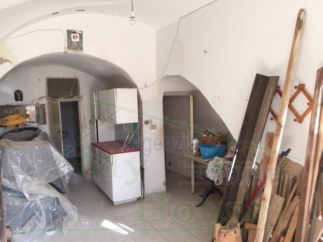 CASA CICCARELLO PIAZZA ORLANDO - PROPERTY IN SICILY