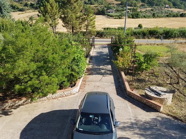 VILLA E TERRENO CAMIZZI - PRIZZI (PA)