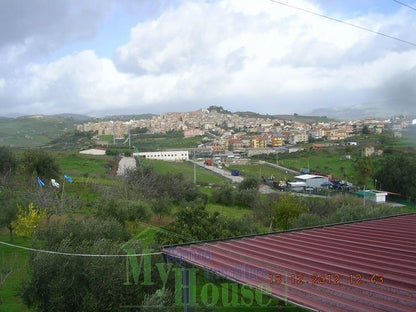 PANORAMIC HOUSE AND LAND CONTRADA FAMIDRU