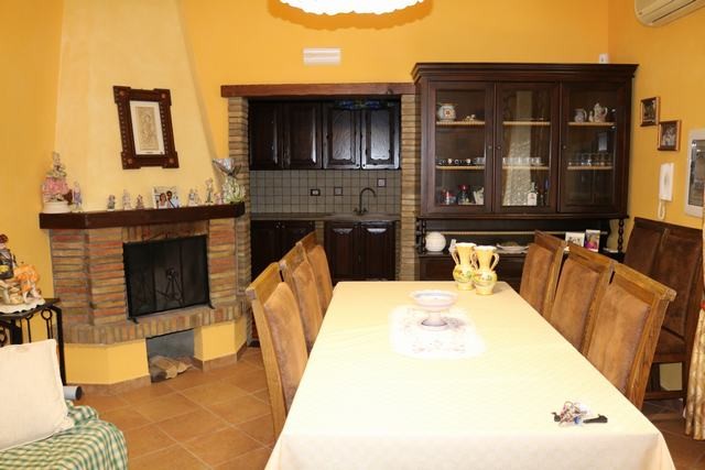 CASA CACCIATORE - FAVARA (AG)