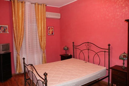 CASA CACCIATORE - FAVARA (AG)
