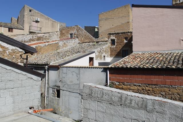 CASA  IRINA