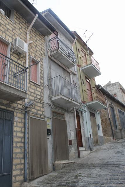 CASA MARTORANA MARINO VIA MONTALBANO