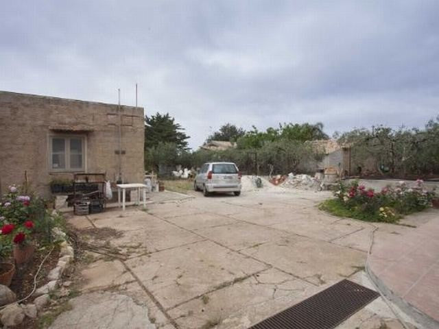 VILLA GIORLANDO – CINISI (PA)