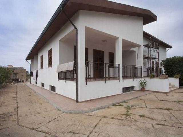 VILLA GIORLANDO – CINISI (PA)