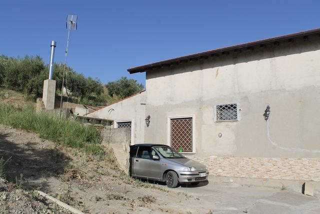 VILLA E TERRENO LO BUE – CDA MARULLO - QUARTO ROCCHI