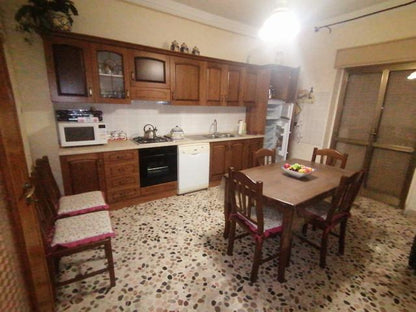 CASA FERRARO PANEPINTO – CORNER SALITA CARMELO/VIA SETTICASI