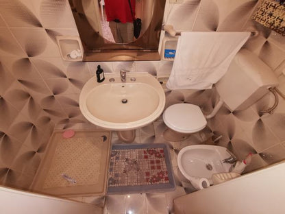 CASA ARFELI VIA ARIOSTO