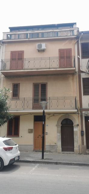 CASA PECORARO  VIA ROMA -  ALESSANDRIA DELLA ROCCA