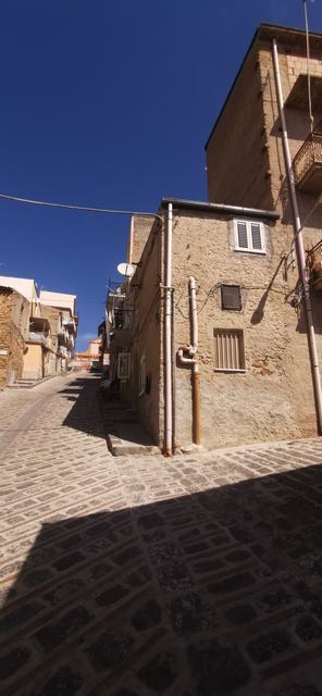 CASA ROMEO MISERENTINO – STA MARTIRI 16 MARZO/LARGO BELLI