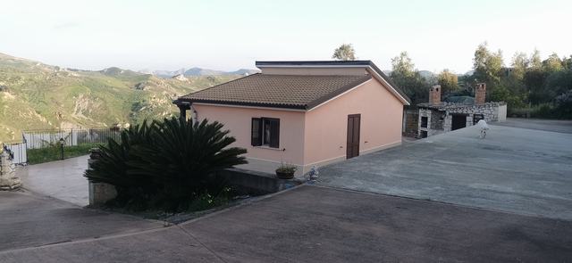 VILLA AND LAND ALESSI – CDA CANALARO