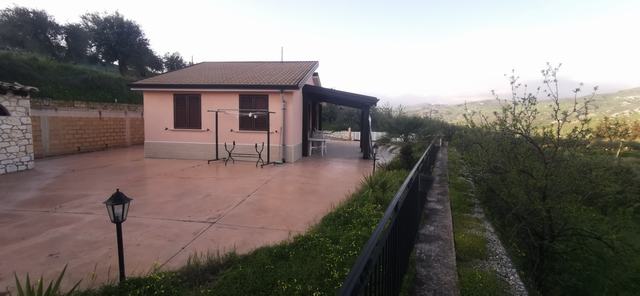 VILLA AND LAND ALESSI – CDA CANALARO