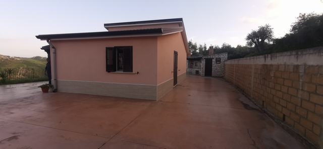 VILLA AND LAND ALESSI – CDA CANALARO