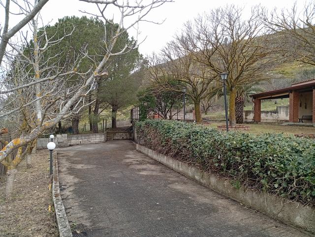 VILLA E TERRENO FARULLA – SANTO STEFANO QUISQUINA (AG)