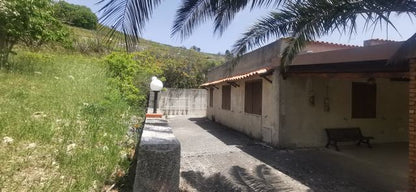 VILLA E TERRENO FARULLA – SANTO STEFANO QUISQUINA (AG)