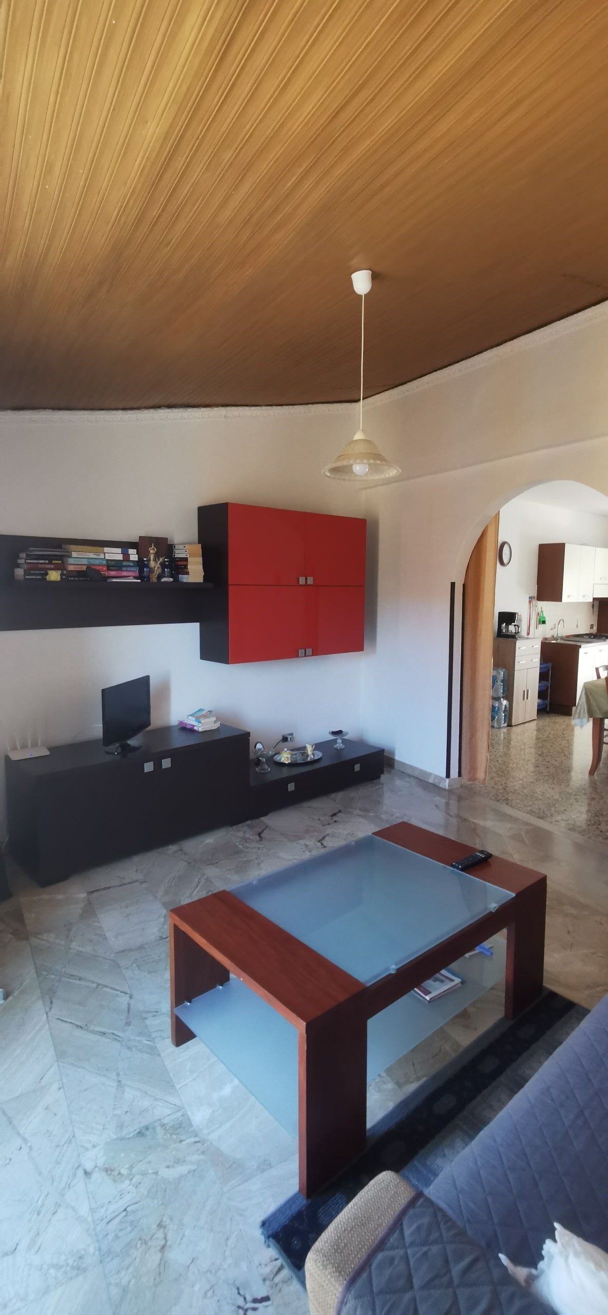 CASA RE VIA ANCONA CON AFFACCIO IN VIA AQUILA