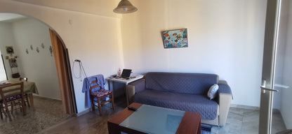 CASA RE VIA ANCONA CON AFFACCIO IN VIA AQUILA