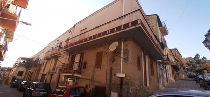 CASA CAMMARATA VIA SIRACUSA AND SALITA REGINA ELENA 