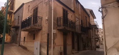 CASA MONTALBANO VIA PERCIÒ  AND SALITA REGINA ELENA
