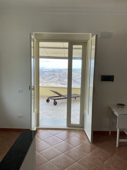 VILLA PANORAMICA THOMAS CDA PETRARO