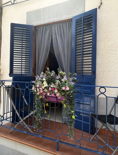 CASA MONTALBANO SALITA MARTIRI 16 MARZO